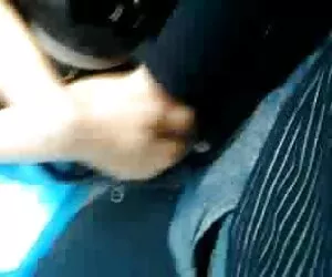 სტუდენტი პორნო კლიპები ბუდაპეშტში, გერმანელი მასწავლებელი აძლევს მას პირში აღება.